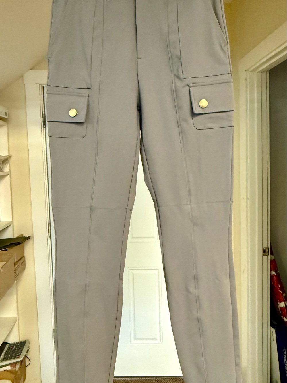 HALARA Women’s Light Gray Cargo Pant Leggings Size Small-Tall NWT